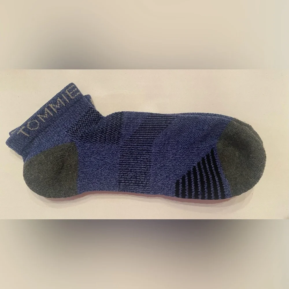 TOMMIE COPPER 6 Pair Athletic Ankle Socks Unisex Blue‎ Size Large NWOT